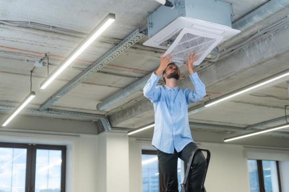 AC Duct Cleaning in Dubai